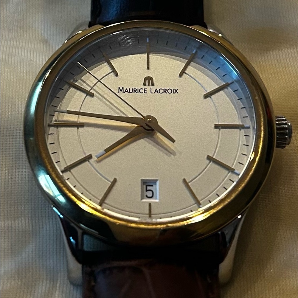 Maurice Lacroix Les Classiques Watch 38mm Silver Gold Tone Date (£1,600 MSRP!)